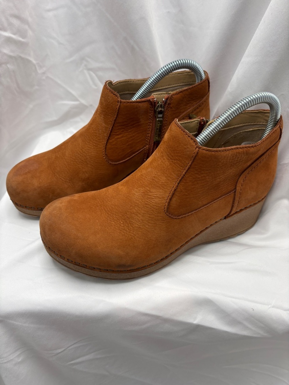 Dansko Charlene Nubuck Ankle Boots Comfort Shoes Side Zip Wedge Heel 37 6.5 7